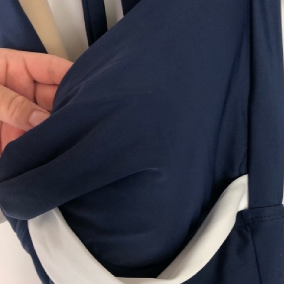 Swimsuit - Picture 7 of 8